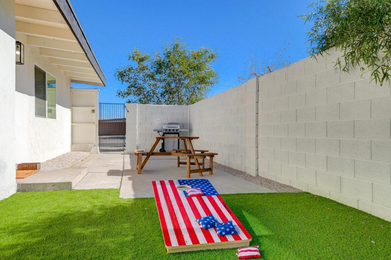 Lady Luck Oasis Large Pool Central Dogs Welcome Las Vegas Exterior foto